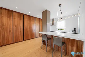 3 bedroom Apartment for Sale in New Golden Mile-98127