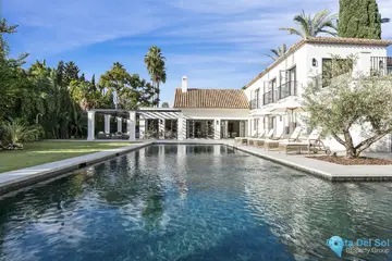 5 bedroom House for Sale in Marbella-98157