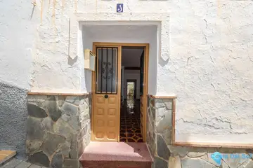 2 bedroom House for Sale in Tolox