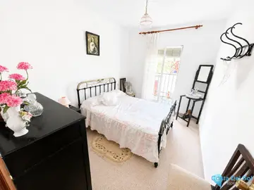 3 bedroom House for Sale in Gibralgalia-98492
