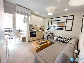 1 bedroom Apartment for Sale in Benalmadena Costa-98555