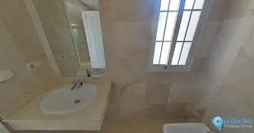 4 bedroom Apartment for Sale in Las Lagunas-98752