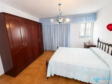 3 bedroom House for Sale in Casares-98817