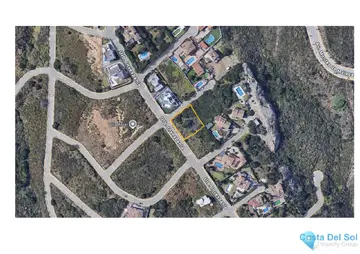 520m2 Plot for Sale in Torreguadiaro-99072