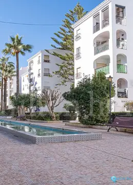2 bedroom Apartment for Sale in San Luis de Sabinillas