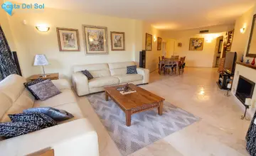3 bedroom Apartment for Sale in Elviria-3408