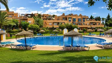 2 bedroom Apartment for Sale in Casares Playa