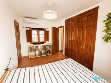 1 bedroom House for Sale in Cancelada-99599