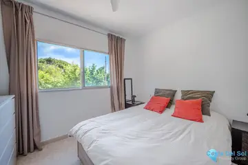 2 bedroom Apartment for Sale in Elviria-100003