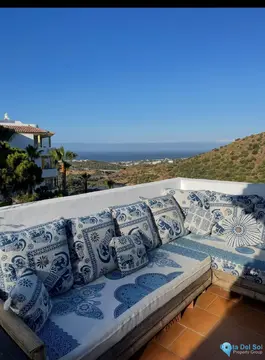 1 bedroom Apartment for Sale in Calahonda