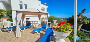2 bedroom Apartment for Sale in La Duquesa-100065