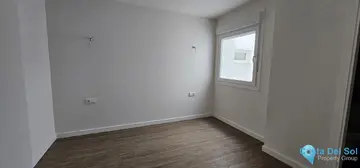 2 bedroom Apartment for Sale in Torreblanca-100103