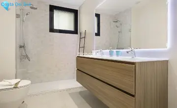 3 bedroom Apartment for Sale in Estepona-3582