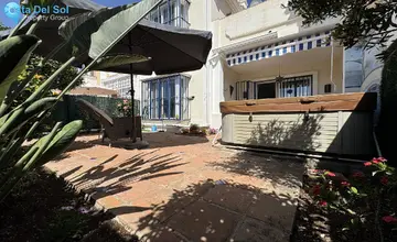 3 bedroom House for Sale in Nueva Andalucía-3614
