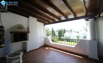 3 bedroom House for Sale in Nueva Andalucía-3652