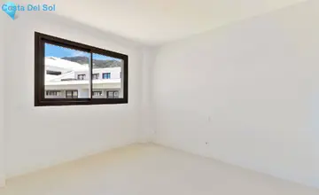 3 bedroom Apartment for Sale in Fuengirola-3714