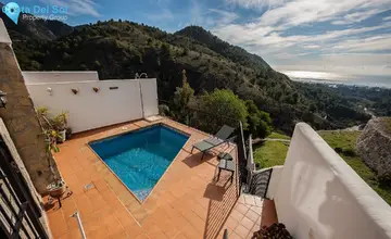 3 bedroom House for Sale in Frigiliana