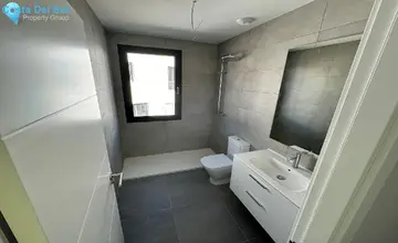 4 bedroom House for Sale in Riviera del Sol-4016