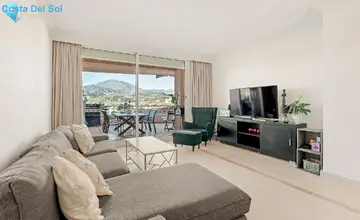 2 bedroom Apartment for Sale in Nueva Andalucía-4031