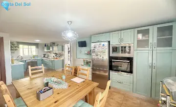 4 bedroom House for Sale in Rincón de la Victoria-4087