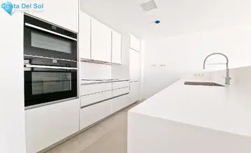 2 bedroom Apartment for Sale in Artola-4200
