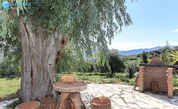 4 bedroom House for Sale in Alozaina-4266