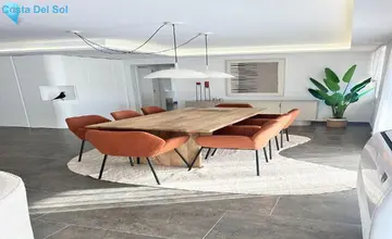 4 bedroom Apartment for Sale in Fuengirola-4451