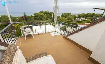 3 bedroom House for Sale in Estepona