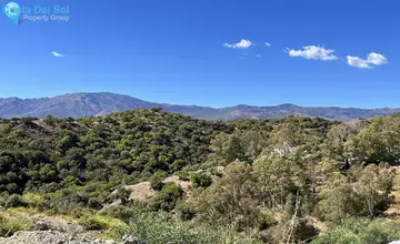 4124m2 Plot for Sale in Selwo
