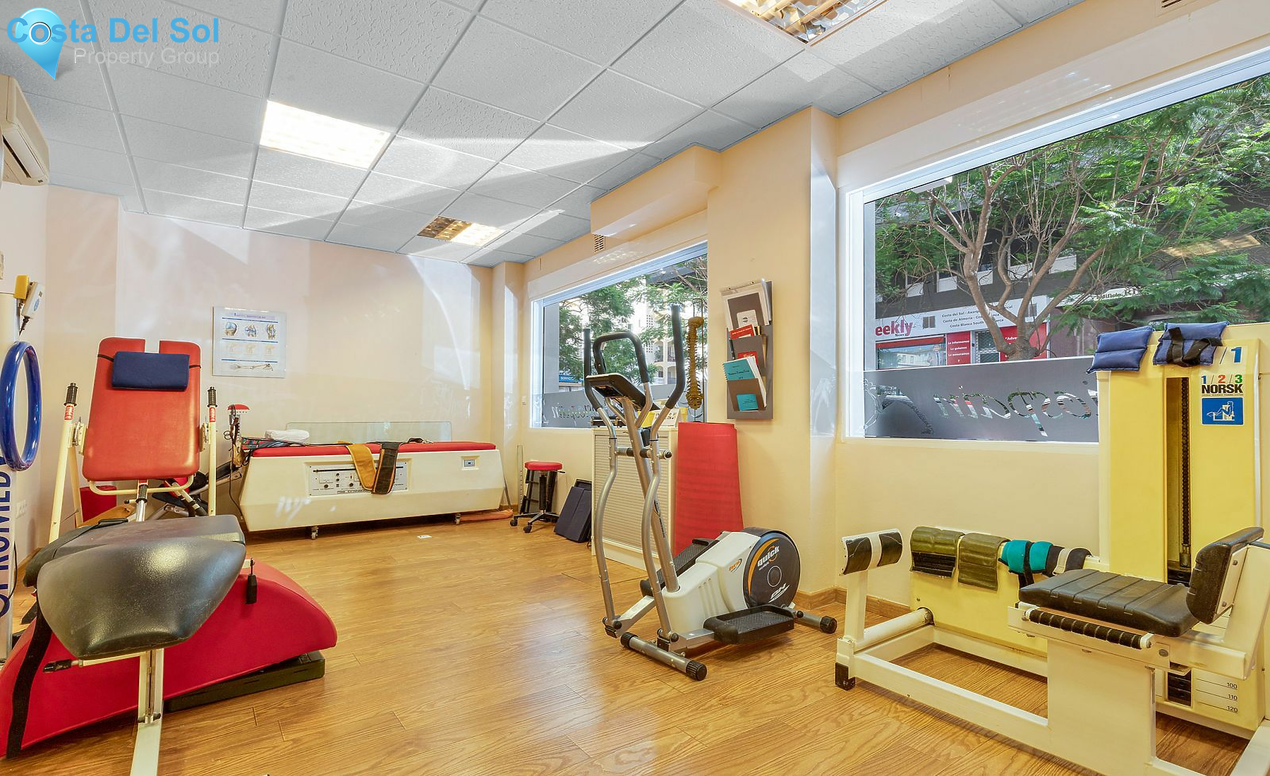 Business in Fuengirola-1554021