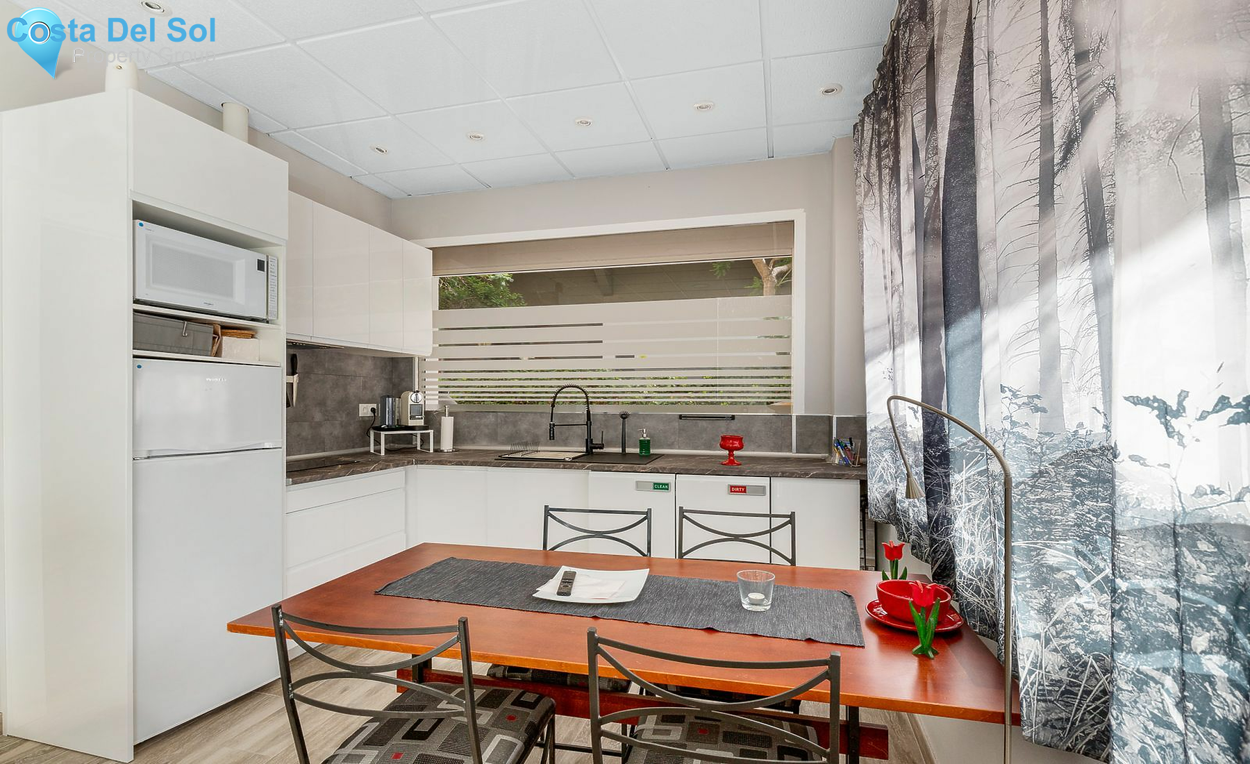 Business in Fuengirola-1554027