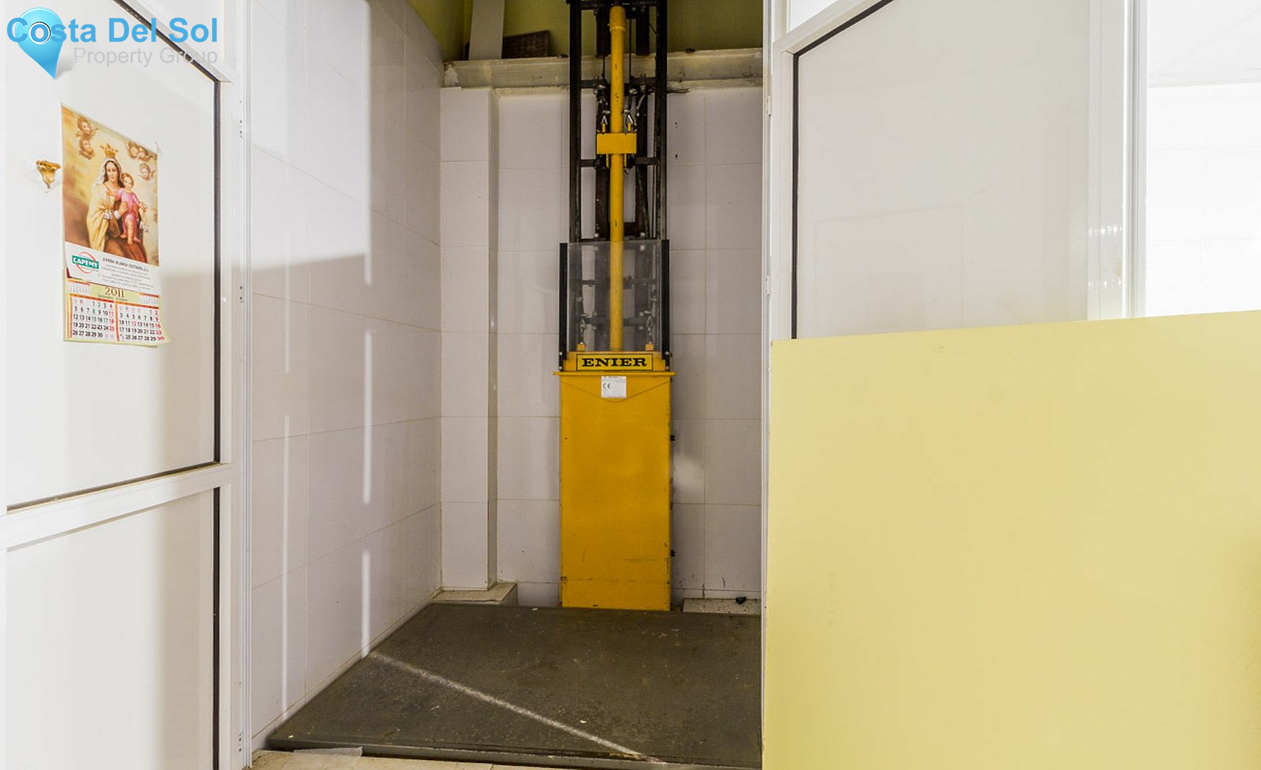 Commercial Premises in Estepona-1162580