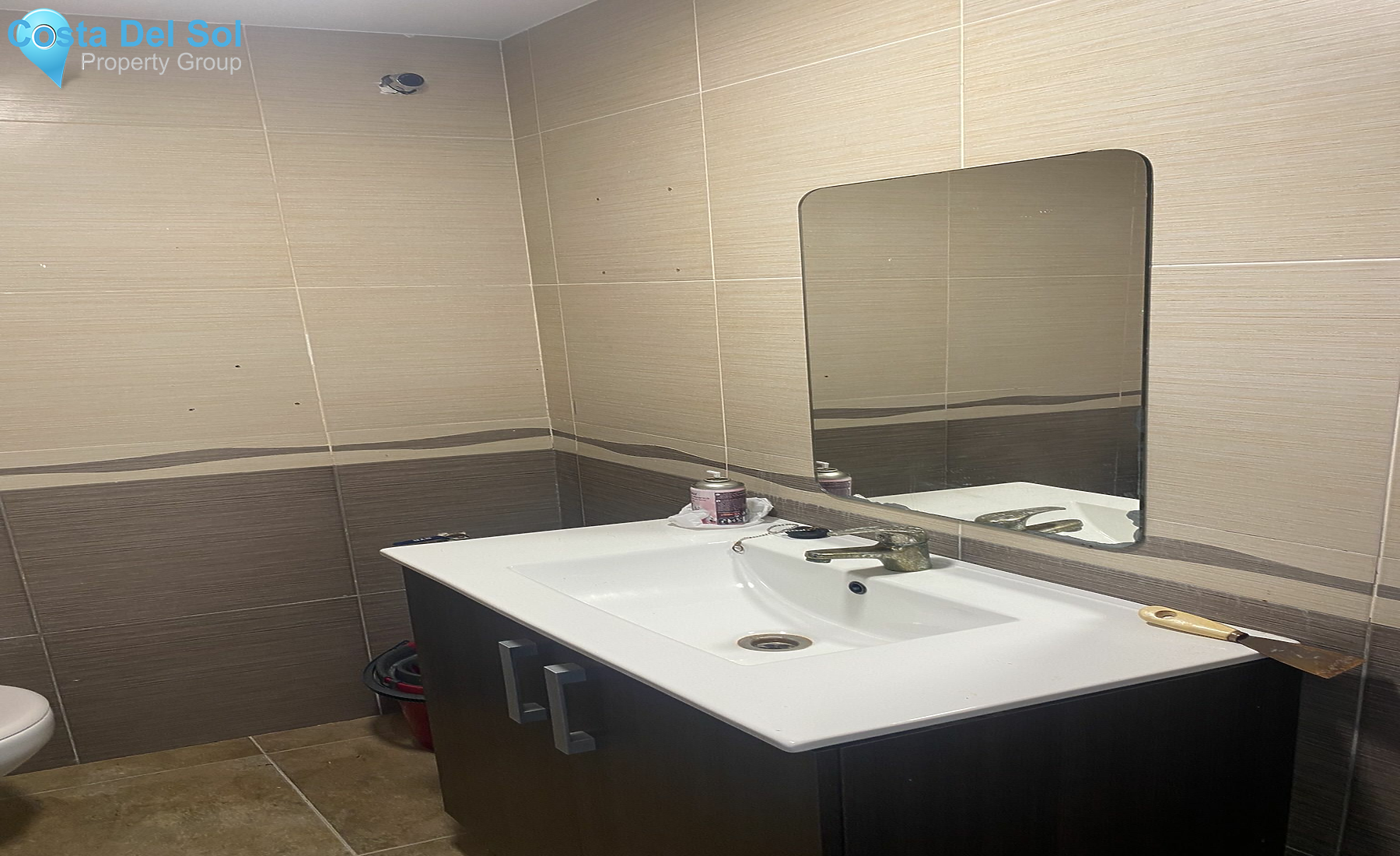 Commercial Premises in Estepona-1474738