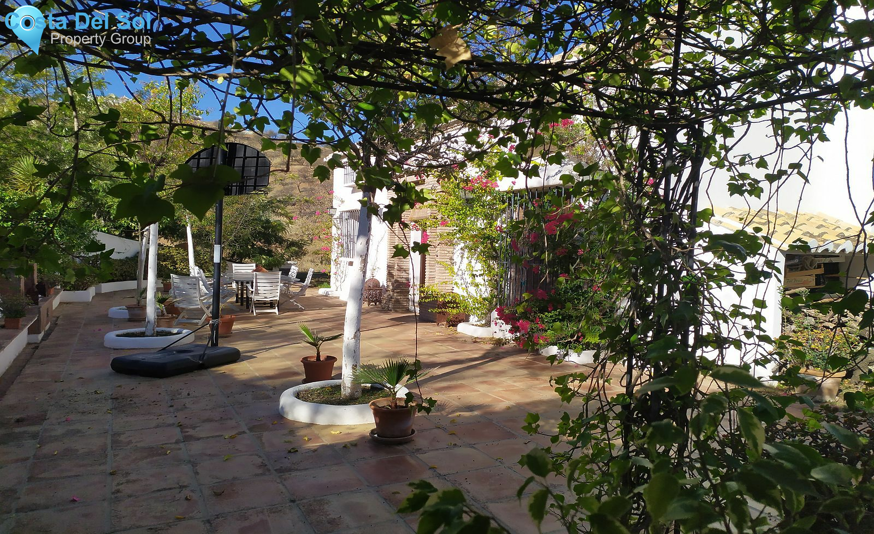 Detached Villa in Guaro-1473809