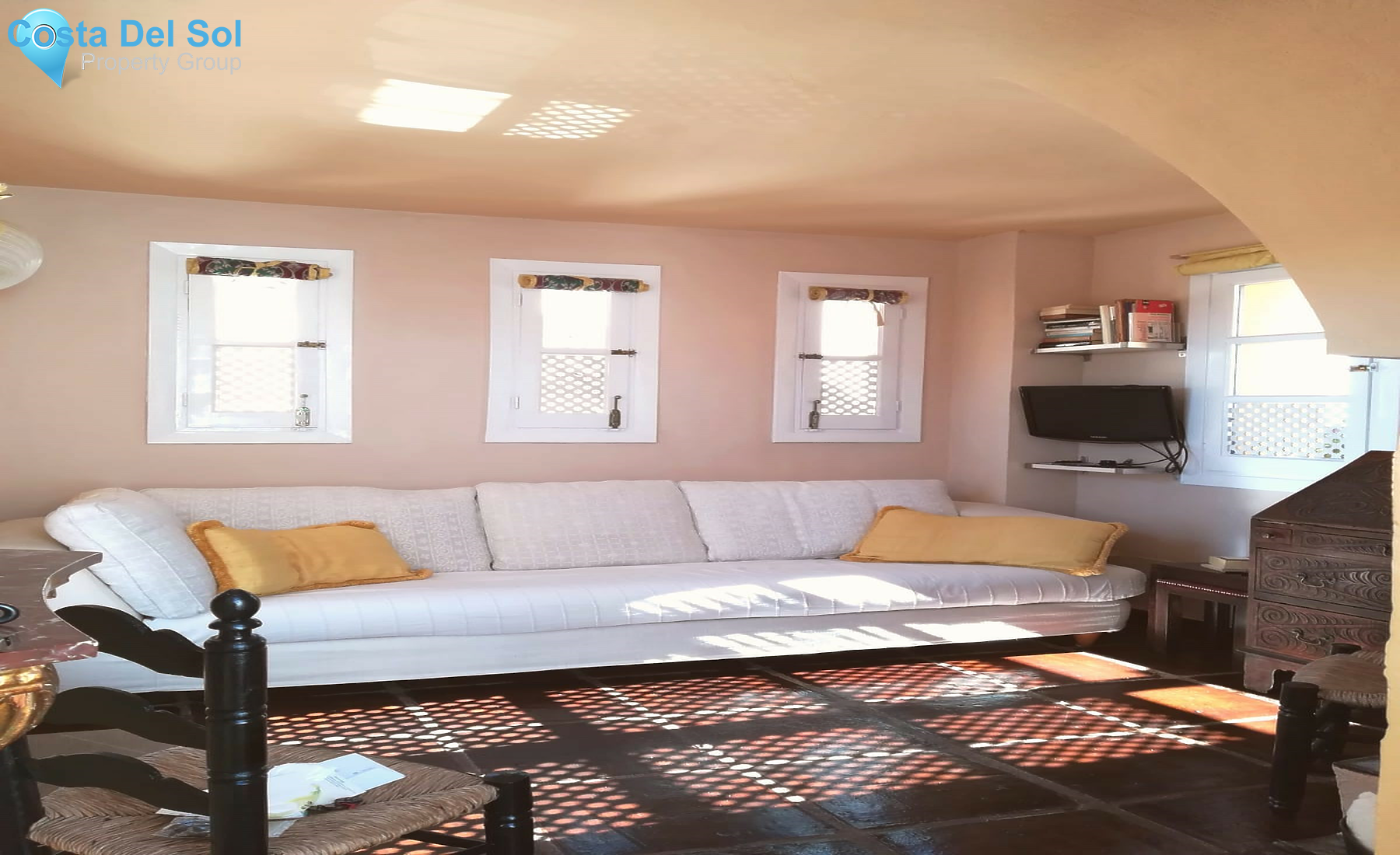 Detached Villa in Marbella-702769