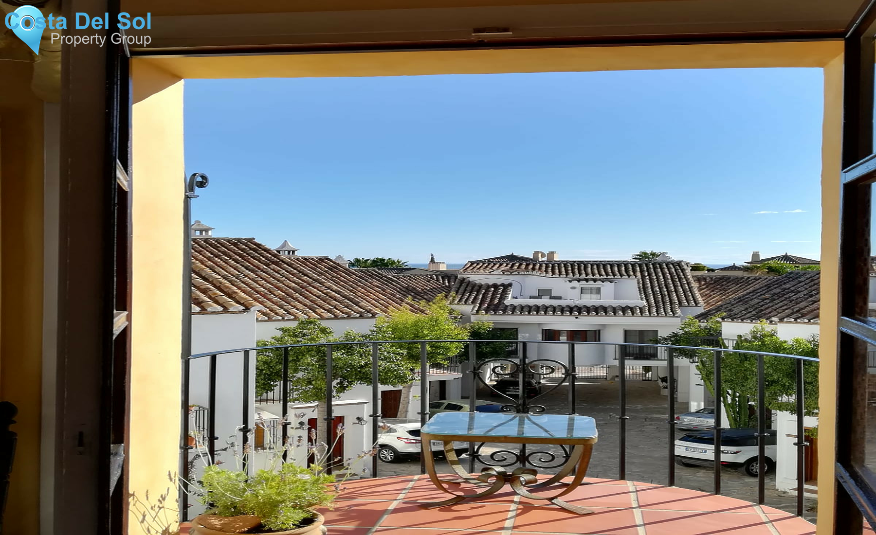 Detached Villa in Marbella-702770