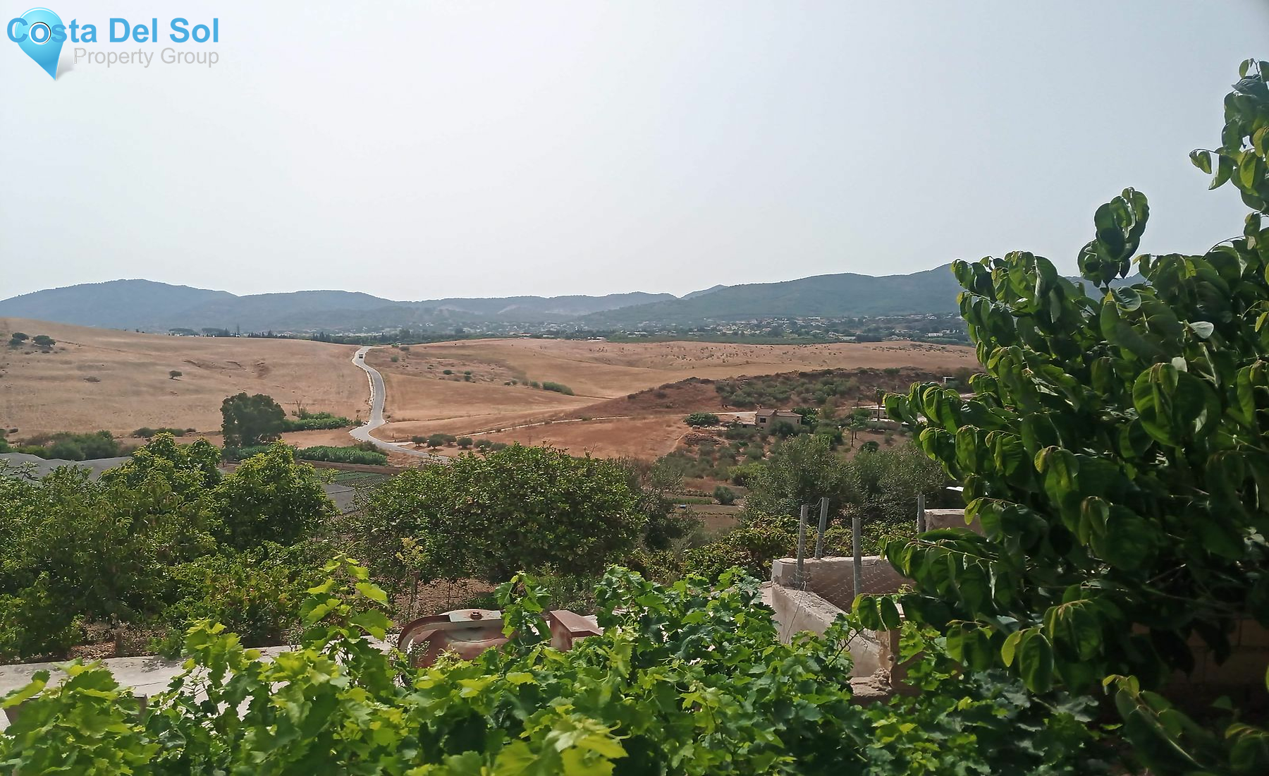 Finca - Cortijo in Alhaurín de la Torre-1427291