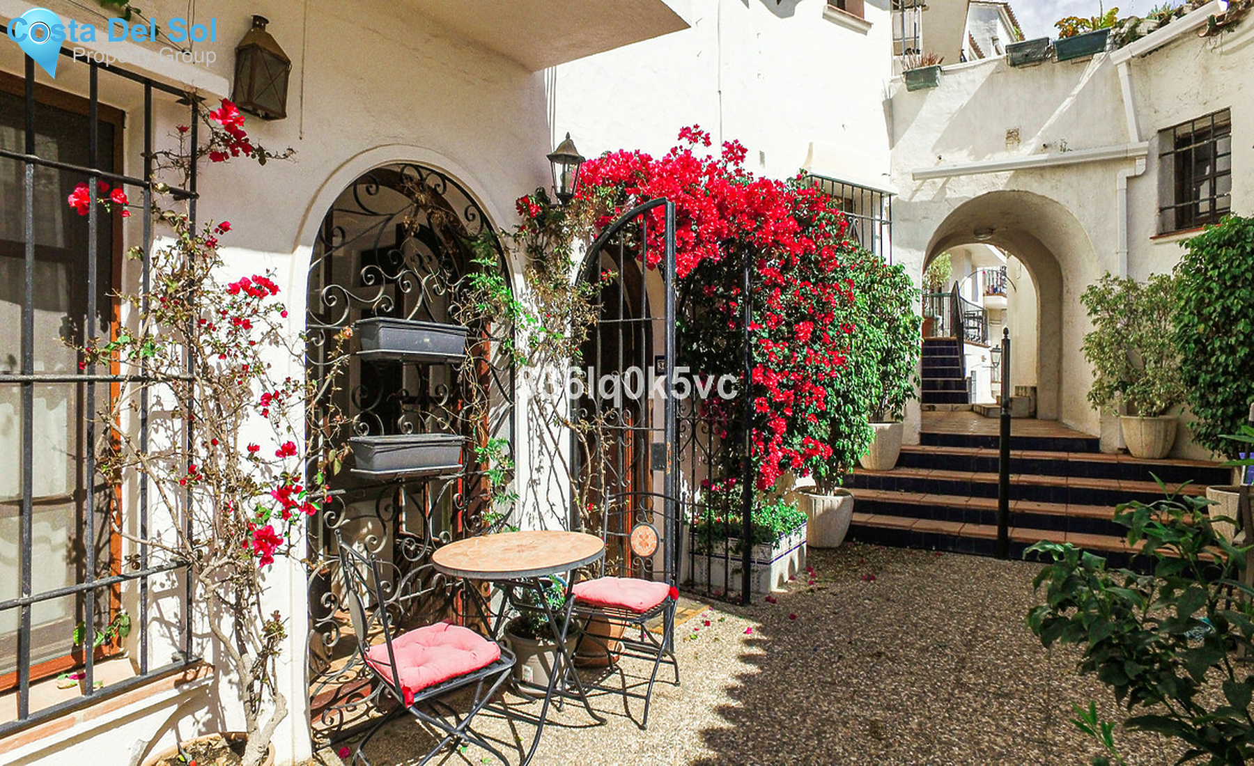 Ground Floor Apartment in Benahavís-1286474