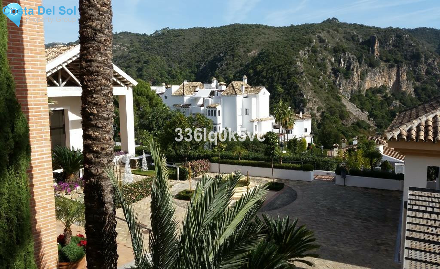 Ground Floor Apartment in Benahavís-1348664