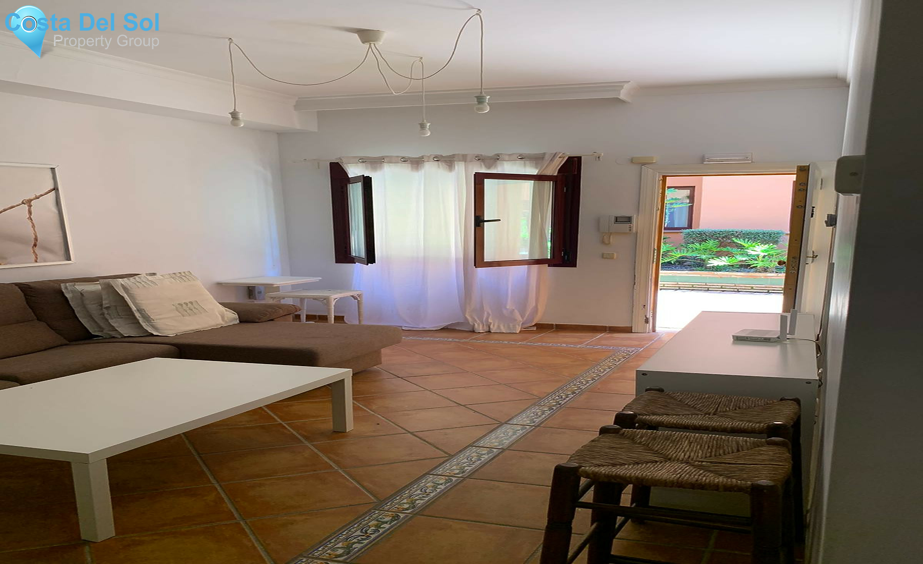 Ground Floor Apartment in Benahavís-1504281