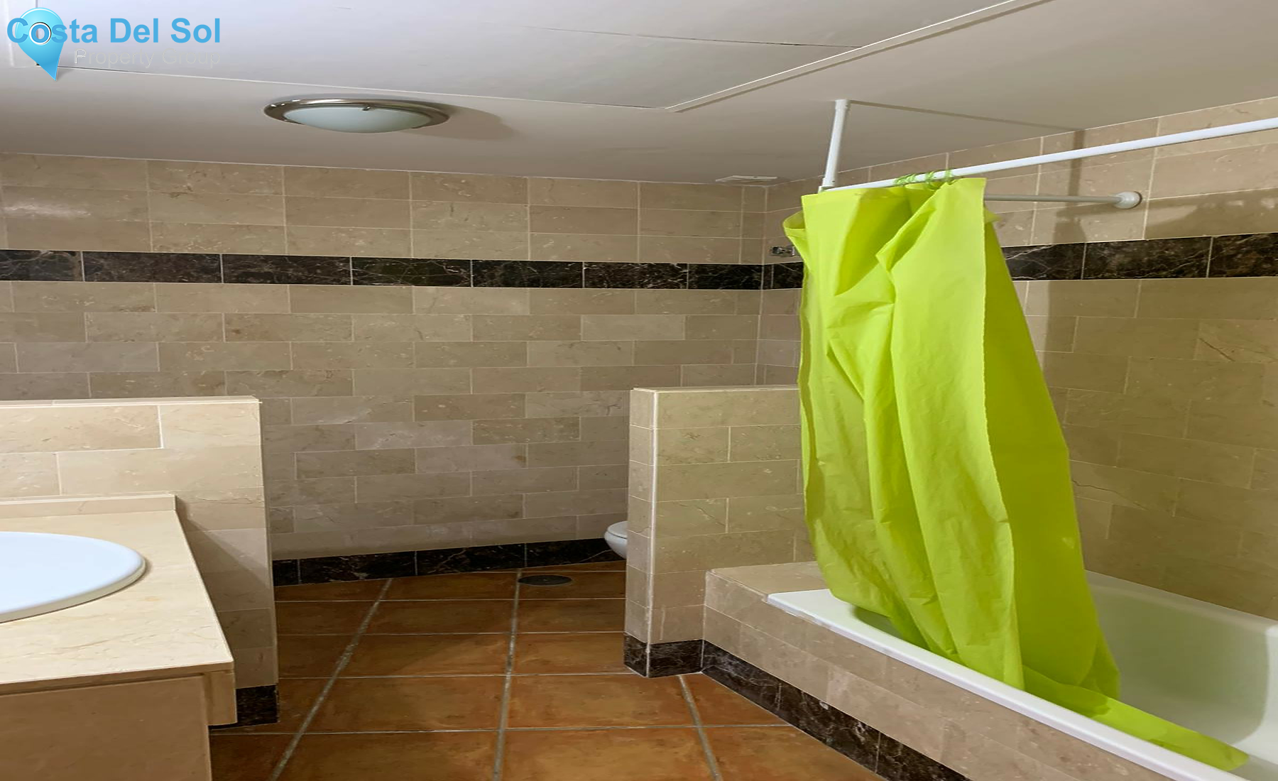 Ground Floor Apartment in Benahavís-1504283