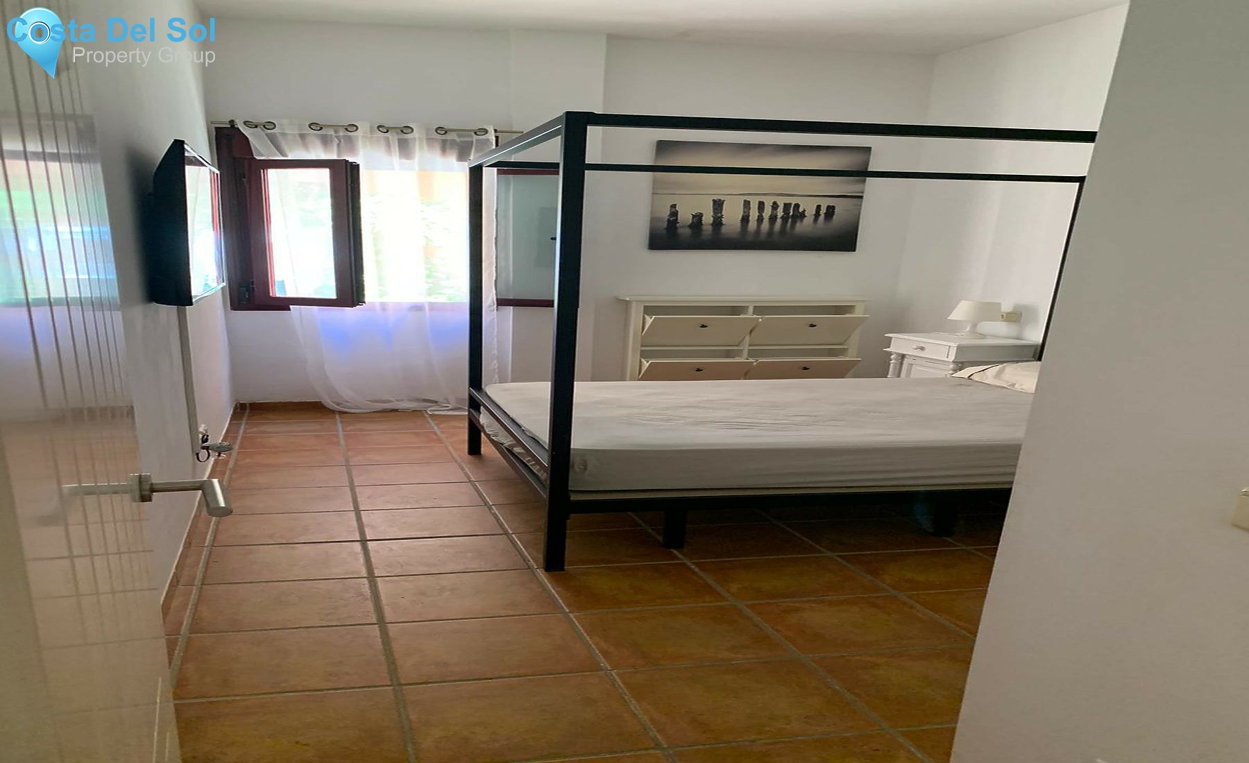 Ground Floor Apartment in Benahavís-1504276