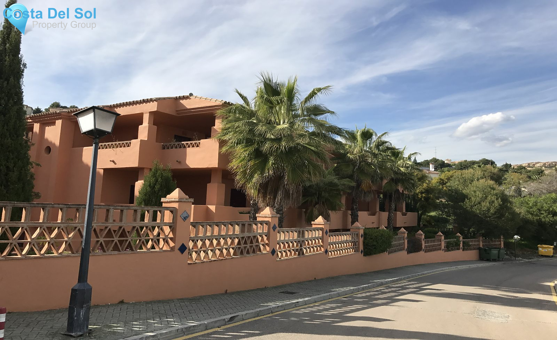 Ground Floor Apartment in Benahavís-1128005