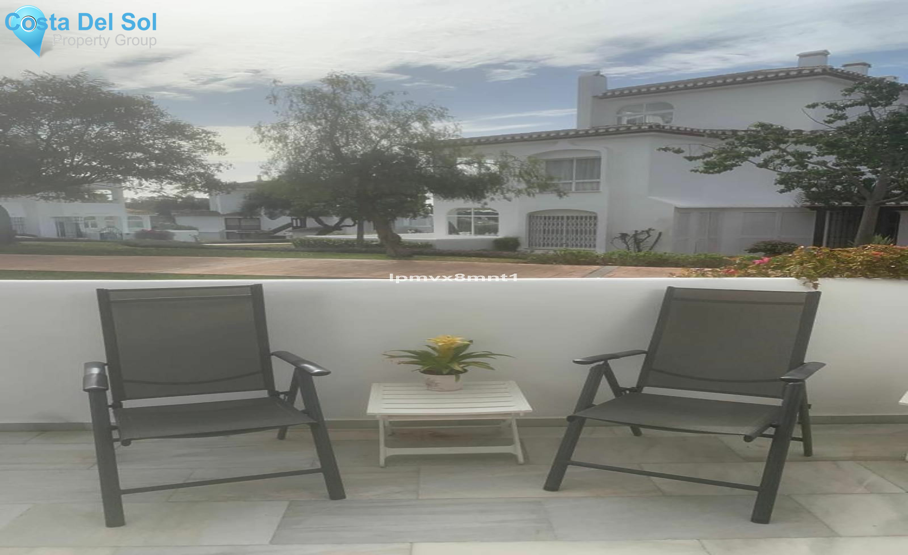 Ground Floor Apartment in Elviria-1164754