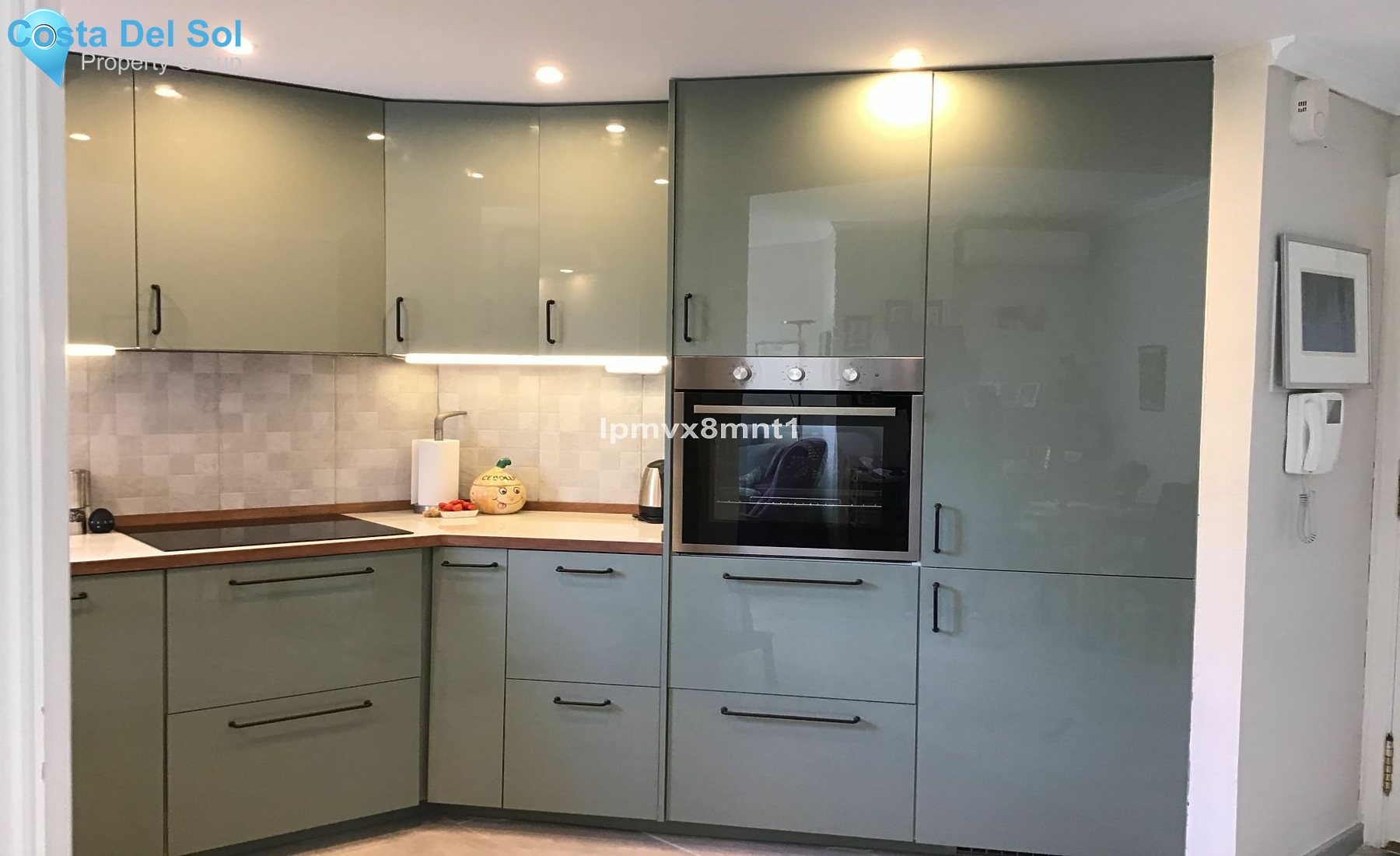 Ground Floor Apartment in Elviria-1164745