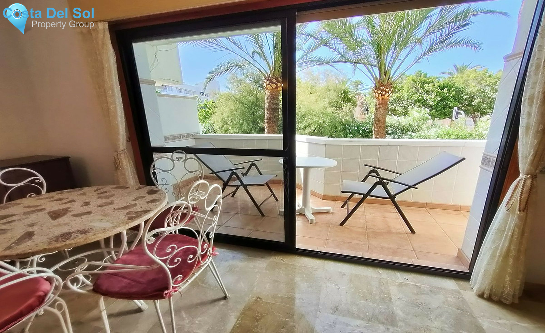 Ground Floor Apartment in Estepona-1272127