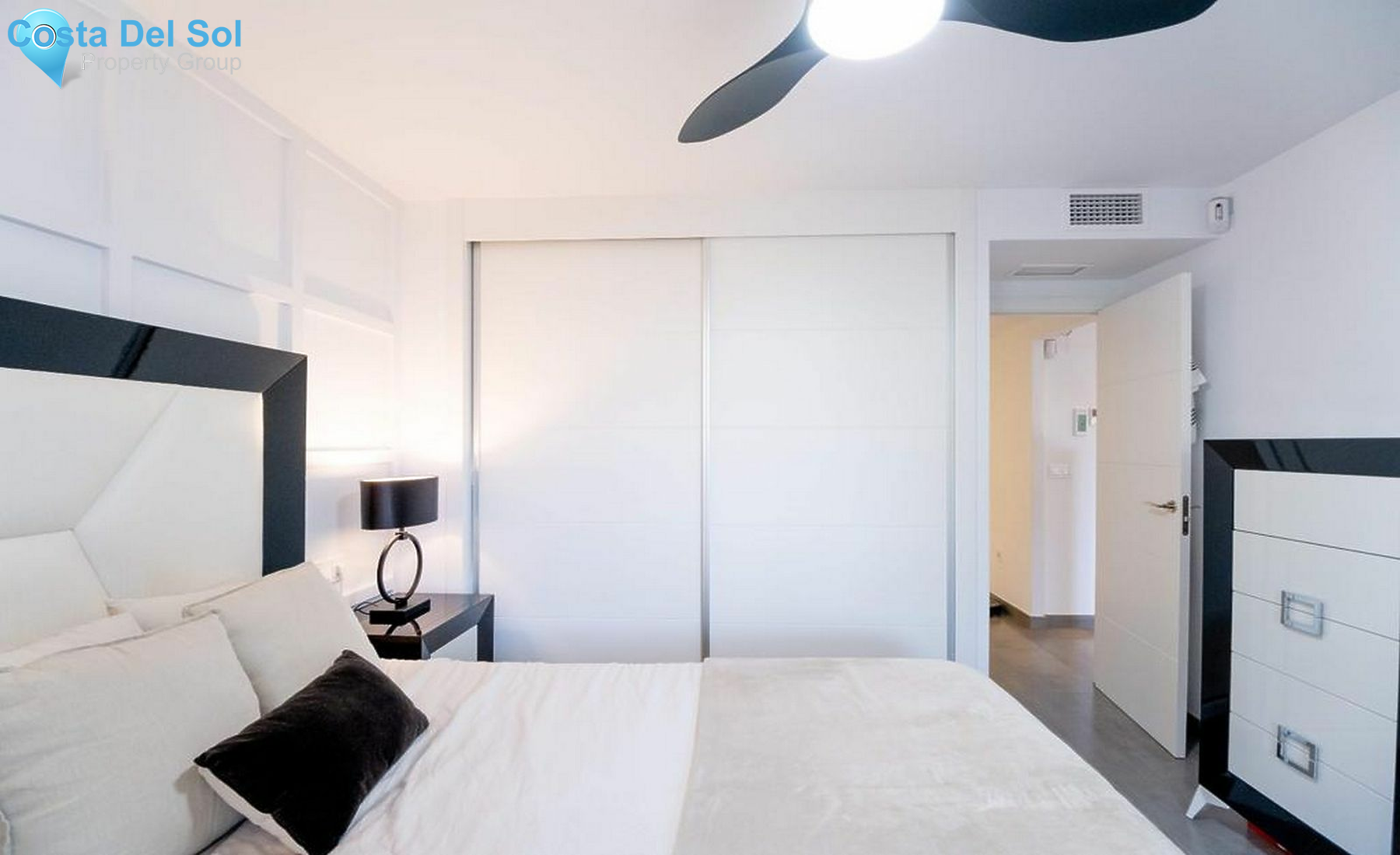 Ground Floor Apartment in Estepona-1488105