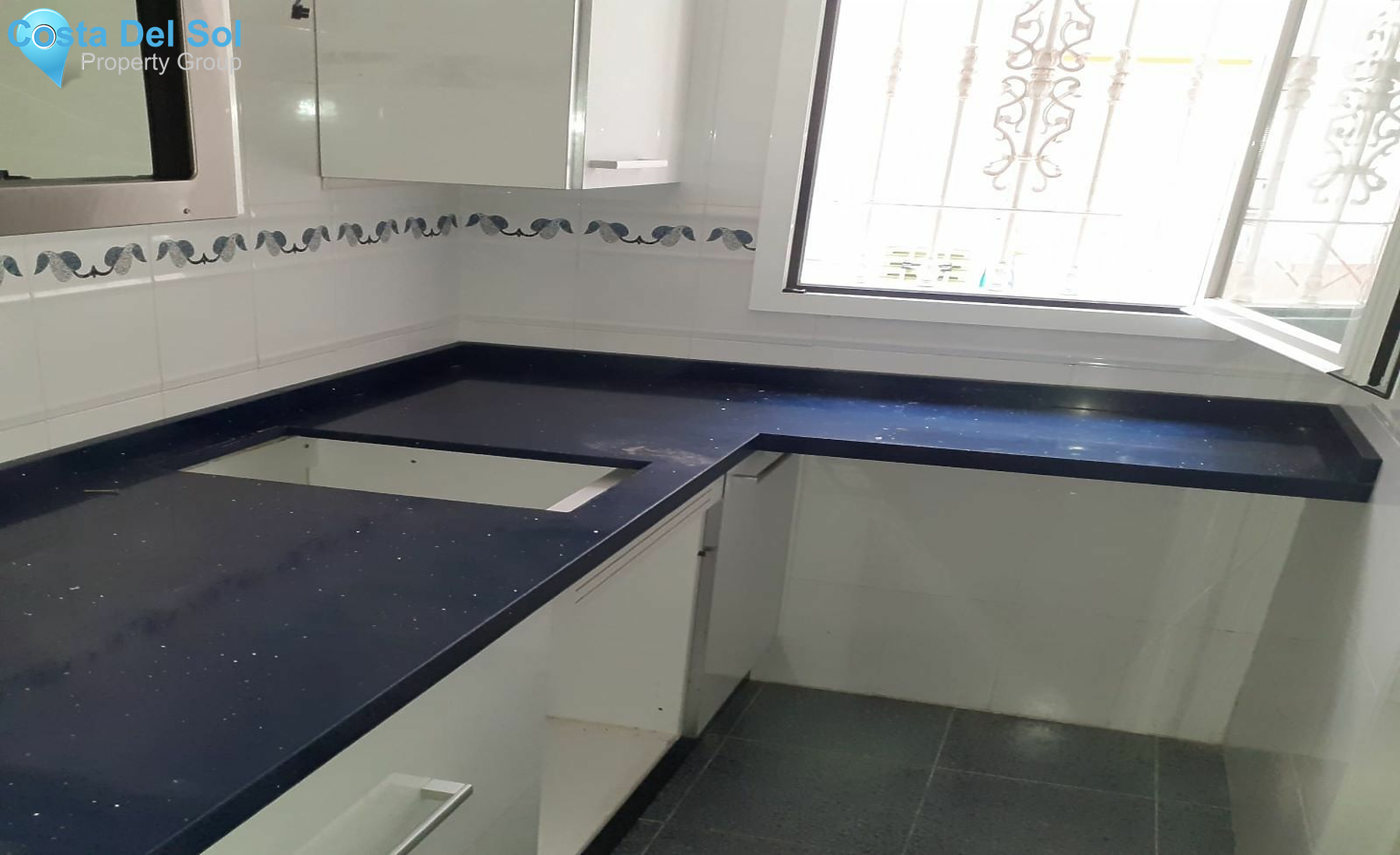 Ground Floor Apartment in Fuengirola-1229941