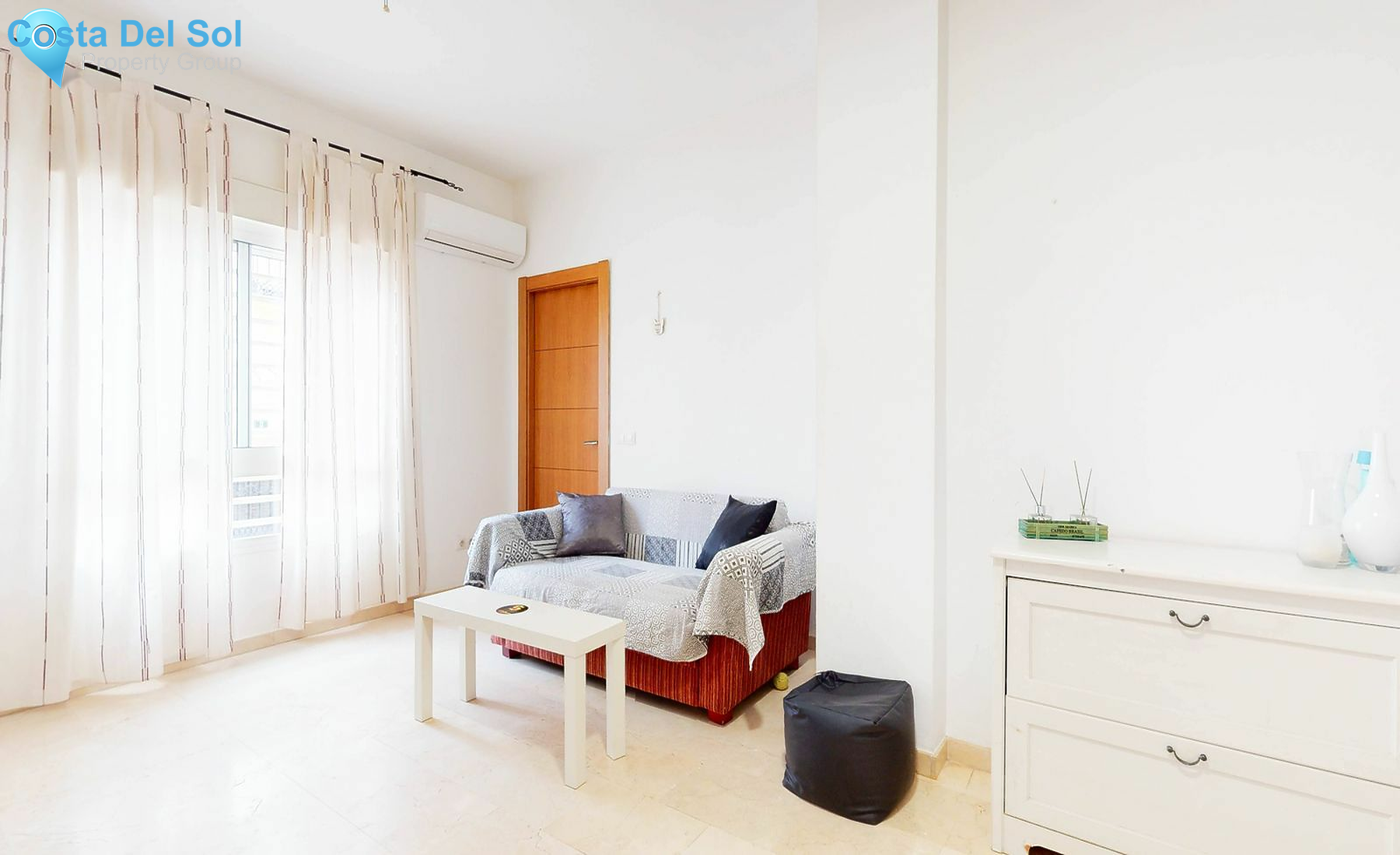 Ground Floor Apartment in Las Lagunas-1173794