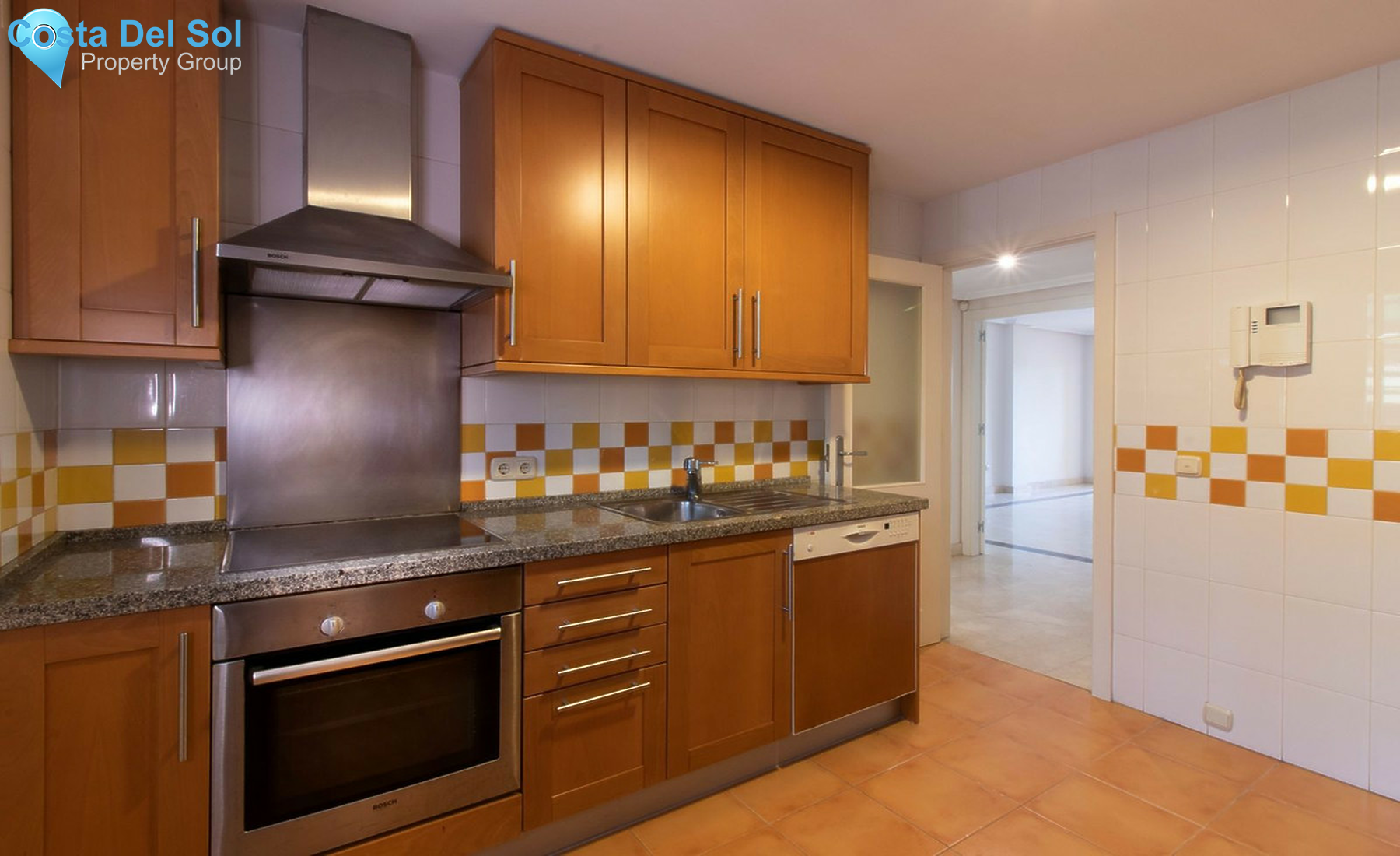 Ground Floor Apartment in Marbella-1250258